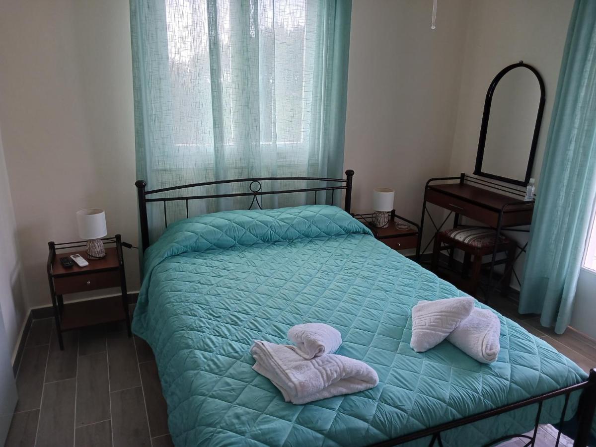 Fiore Rooms Akrotiri  外观 照片