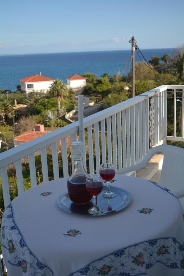 Fiore Rooms Akrotiri  外观 照片