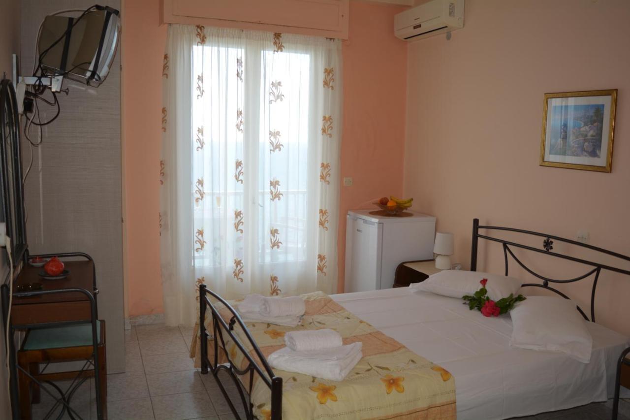Fiore Rooms Akrotiri  外观 照片